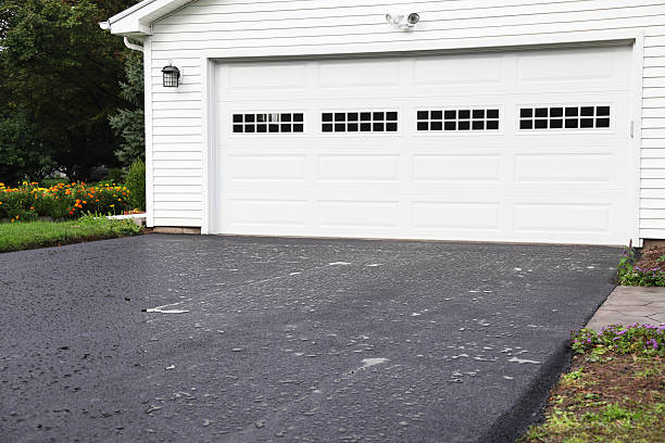 Best Commercial Junk Removal  in Oak Bluffs, MA